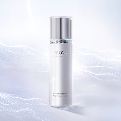 J9集团国际站靓白晶钻光透焕肤乳