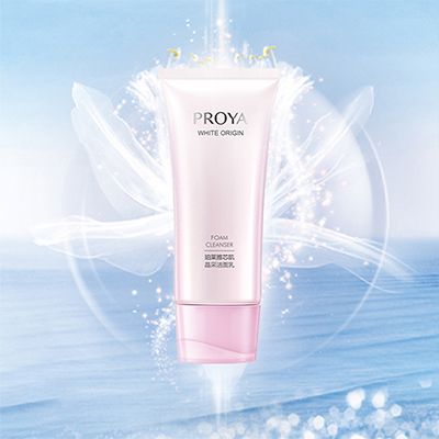 J9集团国际站芯肌晶采洁面乳